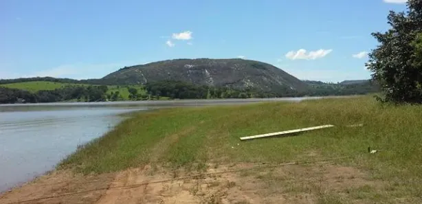 Terreno / Lote / Condomínio à venda, 1000m² no Balneário Quintas do Lago, Cláudio