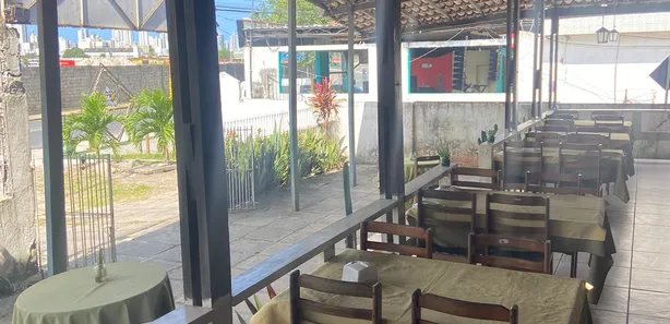 Casa Comercial com 1 Quarto para alugar, 400m² no Jordão, Recife