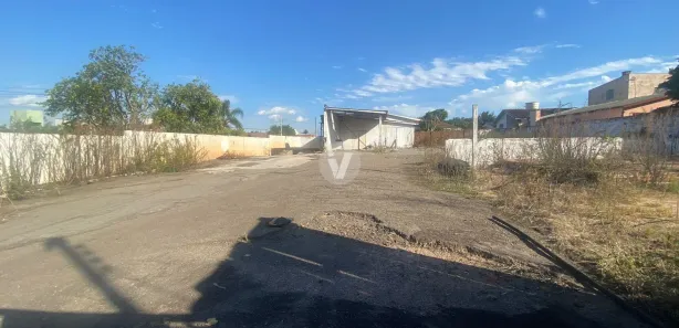 Terreno / Lote / Condomínio para venda ou aluguel, 812m² no Juscelino Kubitschek, Santa Maria