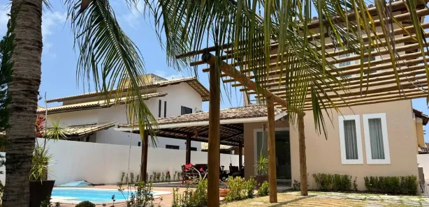 Casa de Condomínio com 3 Quartos para alugar, 190m² no Busca Vida (Abrantes), Camaçari