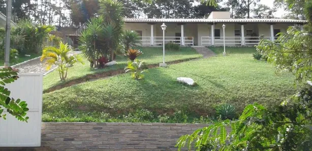 Casa de Condomínio com 5 Quartos à venda, 2200m² no Centro, Viçosa