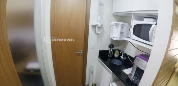 Conjunto Comercial / Sala com 2 Quartos à venda, 51m² no Zona Industrial, Brasília