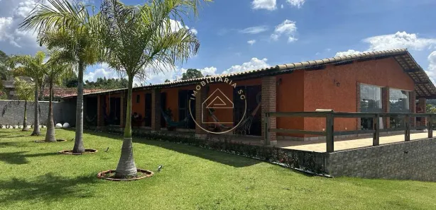 Fazenda / Sítio / Chácara com 4 Quartos à venda, 3000m² no , Mairinque