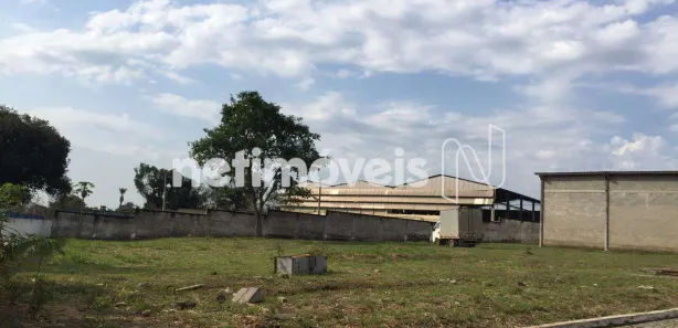 Terreno / Lote / Condomínio para alugar, 2000m² no Santa Luzia, São Gonçalo