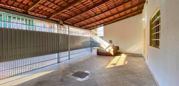 Sobrado com 4 Quartos à venda, 168m² no Samambaia Sul, Brasília