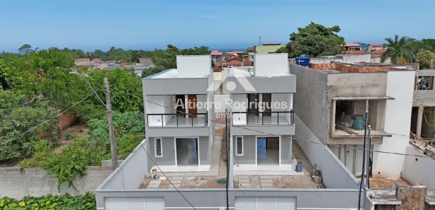 Casa com 2 Quartos à venda, 90m² no Costa Bela, Serra