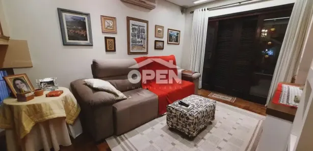 Sobrado com 3 Quartos à venda, 189m² no Nossa Senhora das Graças, Canoas