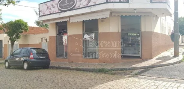 Loja / Salão / Ponto Comercial à venda, 580m² no Centro, Araraquara