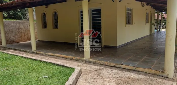 Fazenda / Sítio / Chácara com 4 Quartos à venda, 200m² no Sebandilha, Mairinque