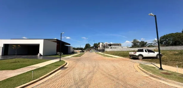 Terreno / Lote / Condomínio à venda, 80m² no Park Way, Brasília