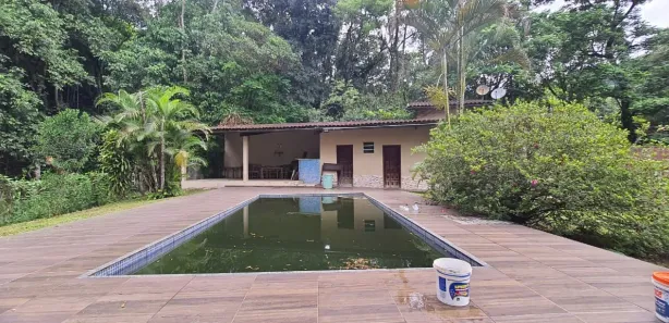 Fazenda / Sítio / Chácara com 5 Quartos à venda, 300m² no Xerém, Duque de Caxias