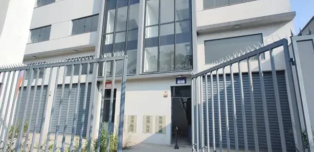 Prédio Inteiro para venda ou aluguel, 240m² no Jardim Clementino, Taboão da Serra