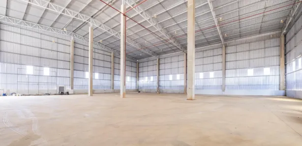 Galpão / Depósito / Armazém com 10 Quartos para alugar, 2900m² no Nova Fátima, Hidrolândia