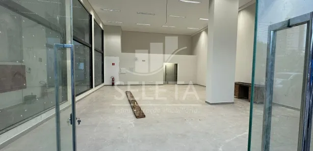 Loja / Salão / Ponto Comercial para alugar, 90m² no Centro, Cascavel