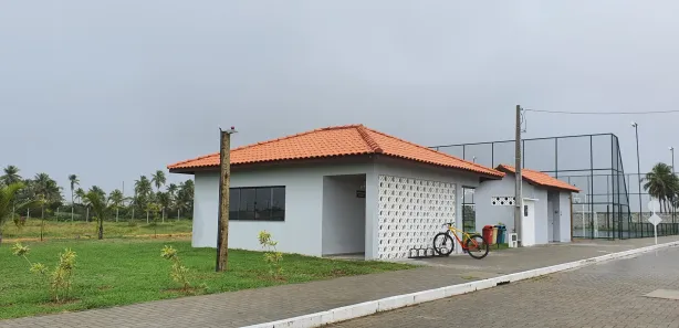 Terreno / Lote / Condomínio à venda, 245m² no Zona de Expansão (Olhos D'Agua), Barra dos Coqueiros