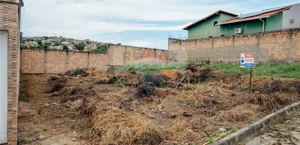 Terreno / Lote / Condomínio à venda, 208m² no , Itamaraju