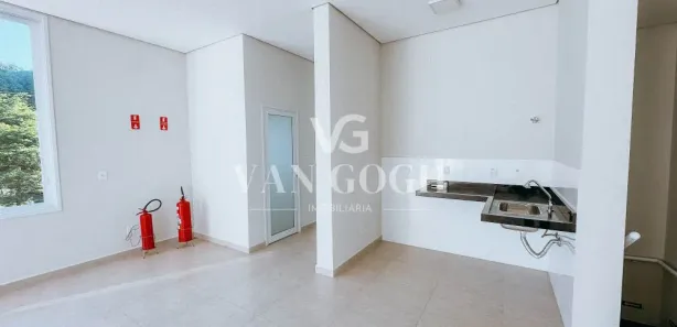 Conjunto Comercial / Sala para alugar, 100m² no Centro, Holambra