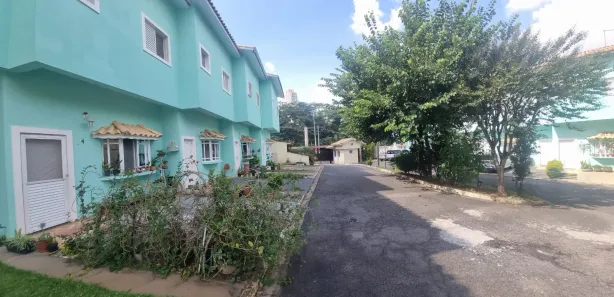Casa de Condomínio com 3 Quartos para alugar, 113m² no Jardim Tupanci, Barueri