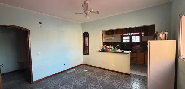 Casa com 2 Quartos para alugar, 150m² no Centro, Itapevi