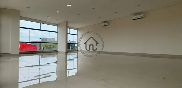 Loja / Salão / Ponto Comercial à venda, 400m² no Centro, Vinhedo