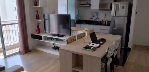 Apartamento com 2 Quartos para alugar, 60m² no Jardim Tupanci, Barueri