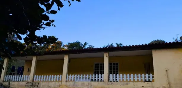 Fazenda / Sítio / Chácara com 3 Quartos à venda, 21000m² no Sao Lourenco, Juquitiba