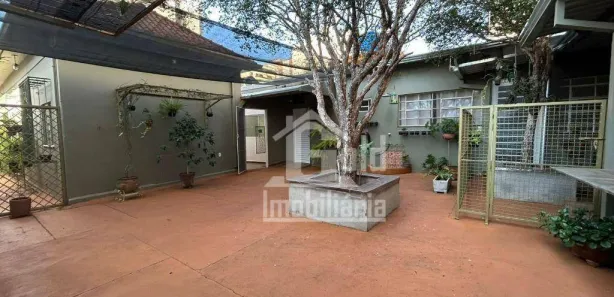 Prédio Inteiro para alugar, 223m² no Centro, Ribeirão Preto