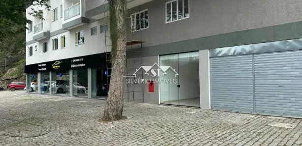 Loja / Salão / Ponto Comercial à venda, 45m² no Pedro do Rio, Petrópolis