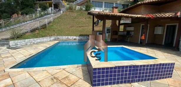 Fazenda / Sítio / Chácara com 3 Quartos à venda, 180m² no , Igaratá