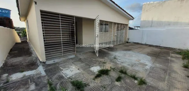 Casa com 3 Quartos para alugar, 113m² no Cajueiro, Recife