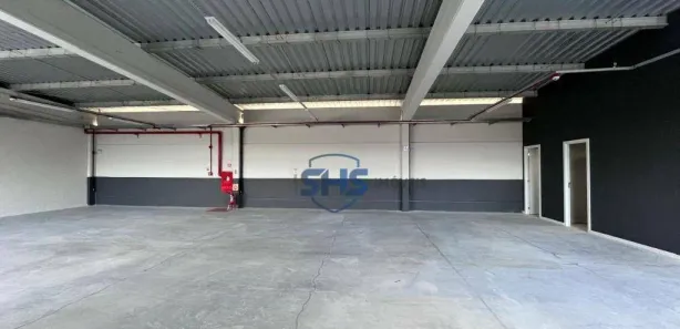 Galpão / Depósito / Armazém para alugar, 239m² no Do Salto, Blumenau