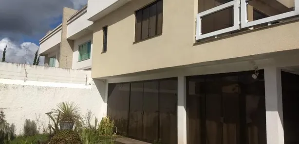Casa com 6 Quartos à venda, 300m² no Residencial Santos Dumont, Brasília