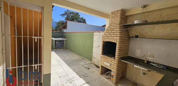Casa com 2 Quartos para alugar, 110m² no Centro, Bertioga