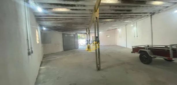 Galpão / Depósito / Armazém para alugar, 120m² no Bocaina, Ribeirão Pires