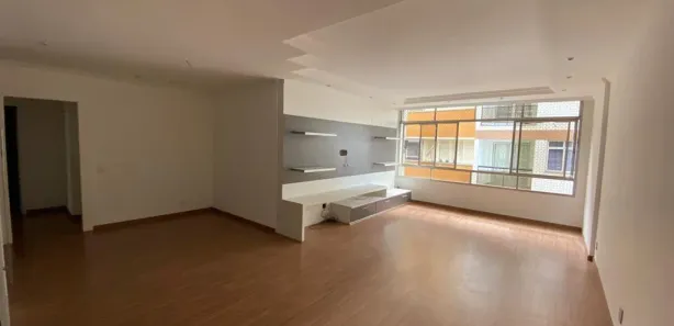 Apartamento com 3 Quartos para alugar, 185m² no Centro, Nova Friburgo
