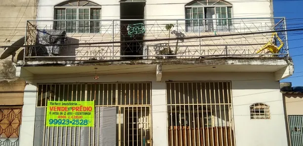Prédio Inteiro com 2 Quartos à venda, 50m² no Ceilândia Norte, Brasília