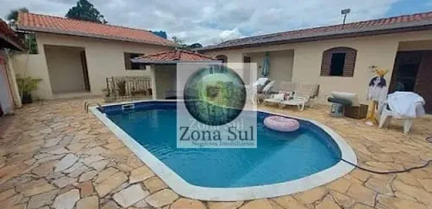 Fazenda / Sítio / Chácara com 4 Quartos à venda, 280m² no Floresta, Sarapuí