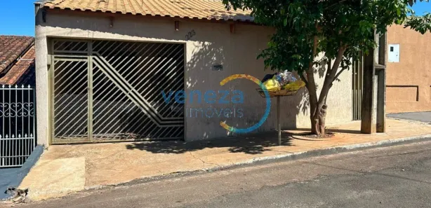 Casa com 2 Quartos à venda, 90m² no Jardim Elizabeth, Cambé