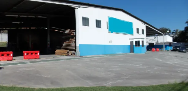 Galpão / Depósito / Armazém para venda ou aluguel, 5147m² no Bangu, Rio de Janeiro