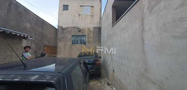 Sobrado com 3 Quartos à venda, 140m² no Parque São Miguel, Hortolândia