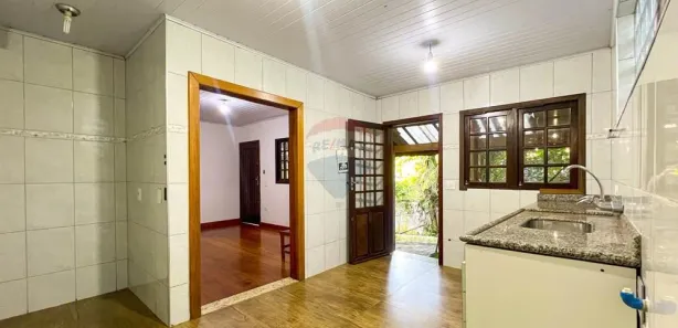 Fazenda / Sítio / Chácara com 3 Quartos à venda, 124m² no Quarta Divisão, Ribeirão Pires
