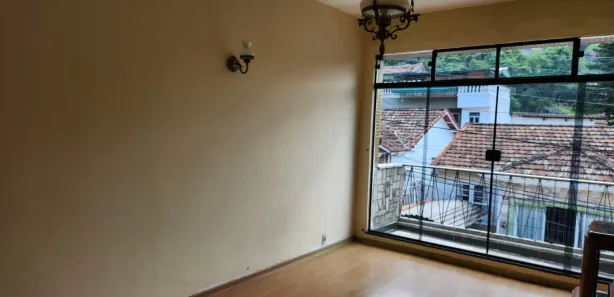 Apartamento com 1 Quarto à venda, 10m² no Morin, Petrópolis