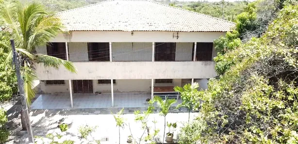 Fazenda / Sítio / Chácara com 8 Quartos para alugar, 600m² no Tapera, Aquiraz
