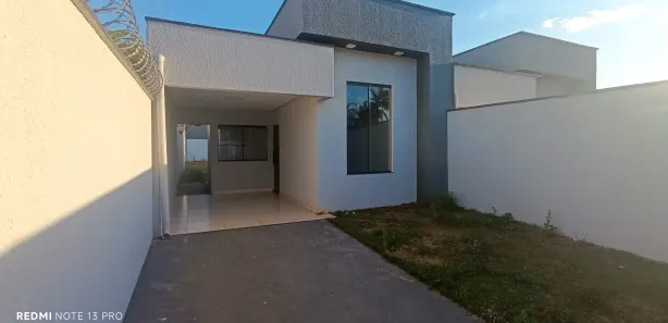 Casa com 2 Quartos à venda, 78m² no Setor Serra Dourada, Goianira