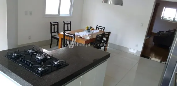 Sobrado com 3 Quartos à venda, 262m² no Parque Fabrício, Nova Odessa