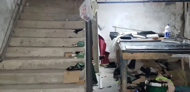 Prédio Inteiro para venda ou aluguel, 300m² no Chácara Vitápolis, Itapevi