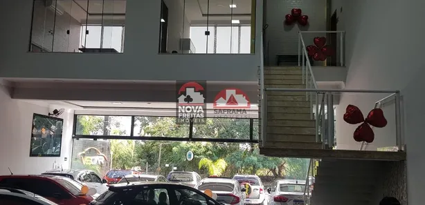 Loja / Salão / Ponto Comercial à venda, 332m² no Figueira, Guaratinguetá