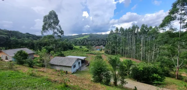 Fazenda / Sítio / Chácara com 2 Quartos à venda, 108m² no Área Rural, Campina Grande do Sul