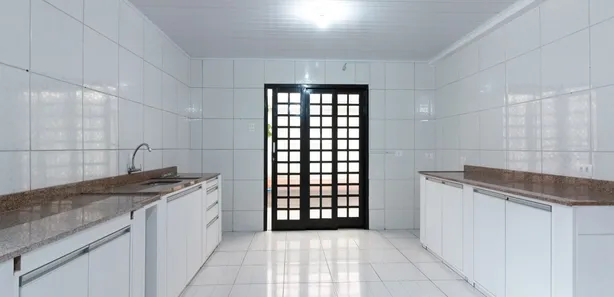 Sobrado com 6 Quartos à venda, 1000m² no Granja das Acácias, Quatro Barras