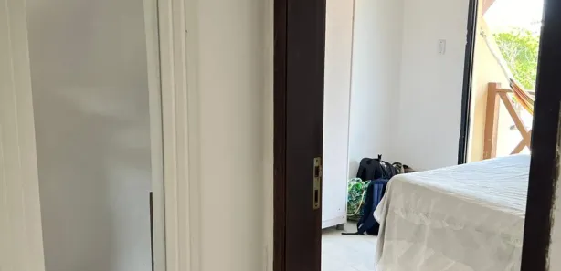 Casa de Vila com 2 Quartos à venda, 70m² no Arembepe (Abrantes), Camaçari